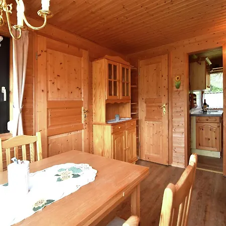 Casa vacanze Fischbach Am Thueringer Wald, Cleaning Included *