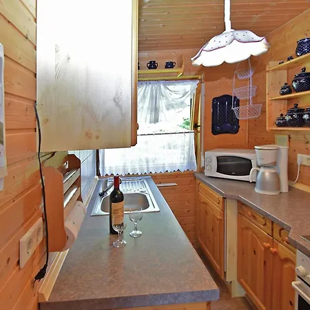 Fischbach Am Thueringer Wald, Cleaning Included *