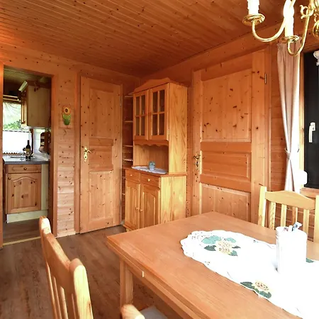 Casa vacanze Fischbach Am Thueringer Wald, Cleaning Included *